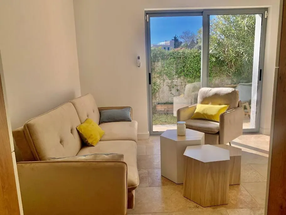 La Reposee, Bas De Villa En Plein Coeur De Vence Apartment